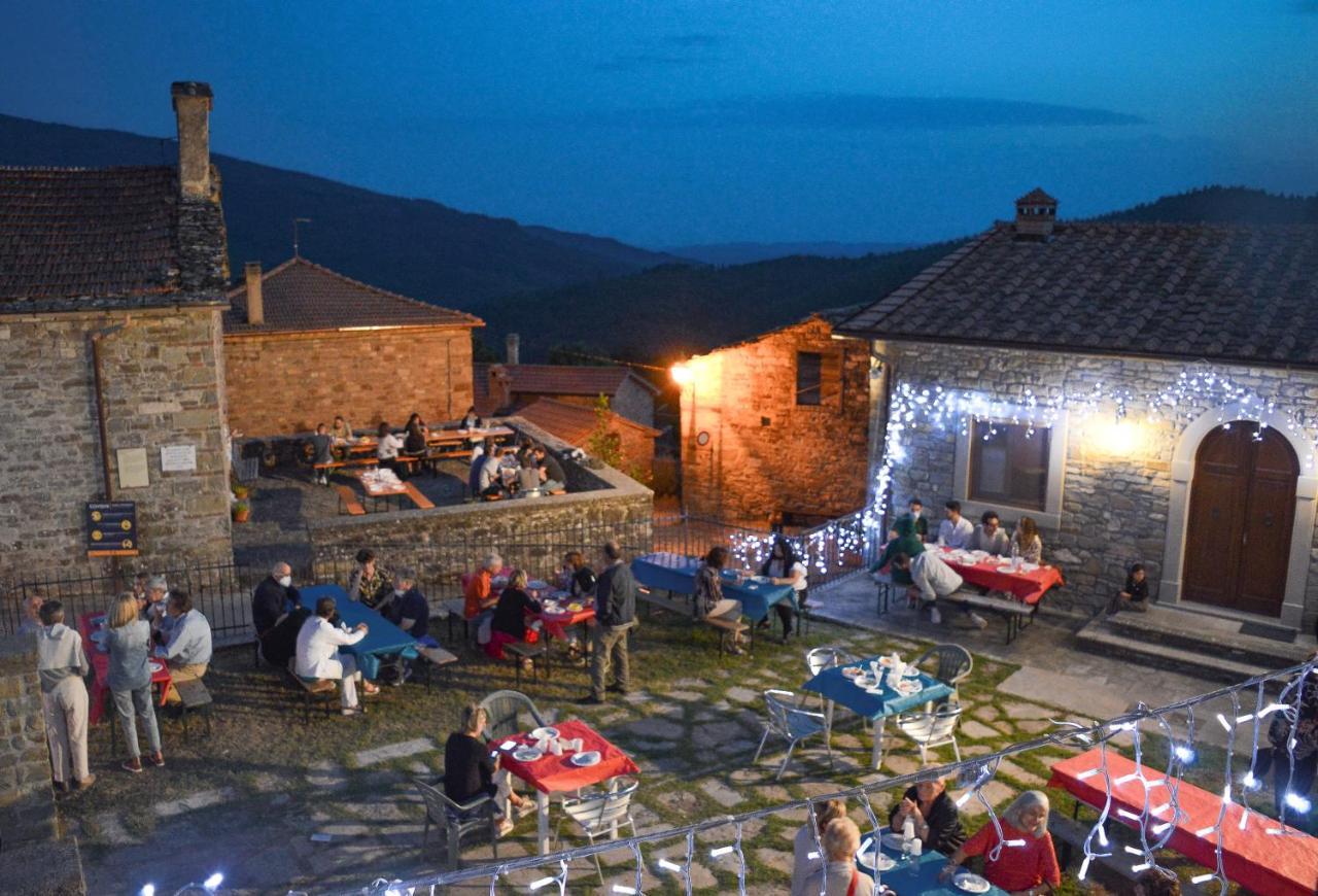 Agriturismo Vezzano คิวซี เดลลา แวร์นา ภายนอก รูปภาพ