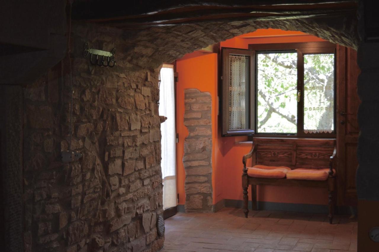 Agriturismo Vezzano คิวซี เดลลา แวร์นา ภายนอก รูปภาพ