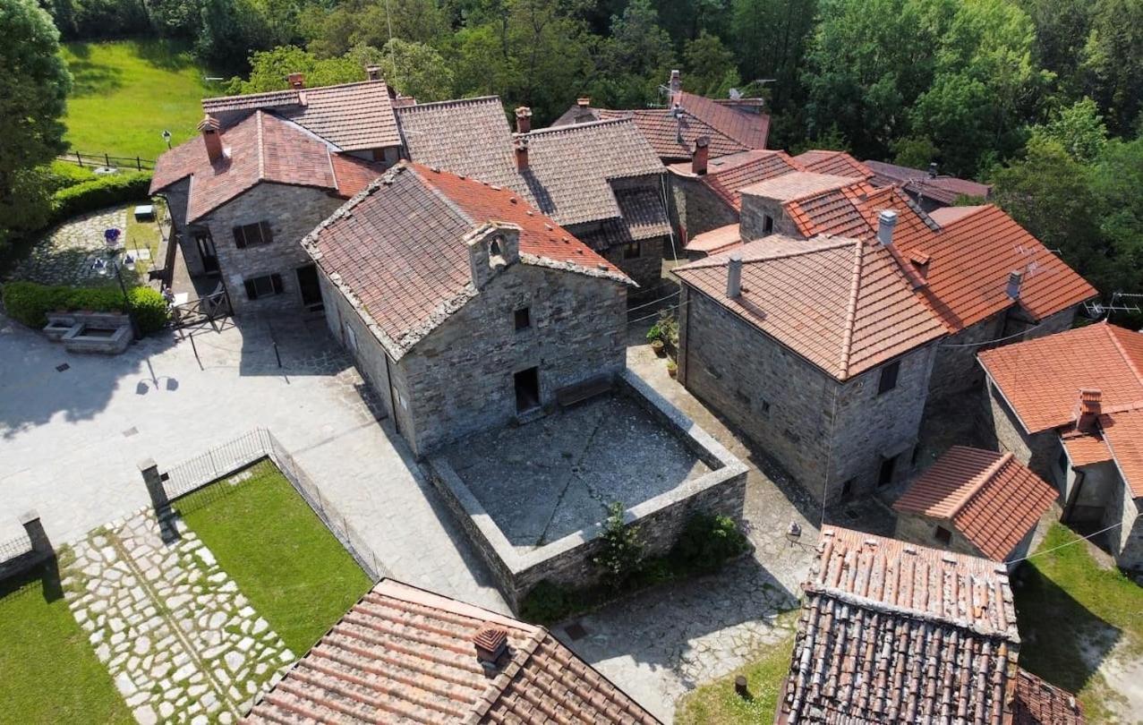 Agriturismo Vezzano คิวซี เดลลา แวร์นา ภายนอก รูปภาพ