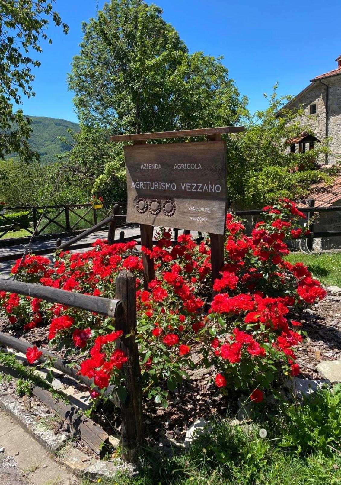Agriturismo Vezzano คิวซี เดลลา แวร์นา ภายนอก รูปภาพ