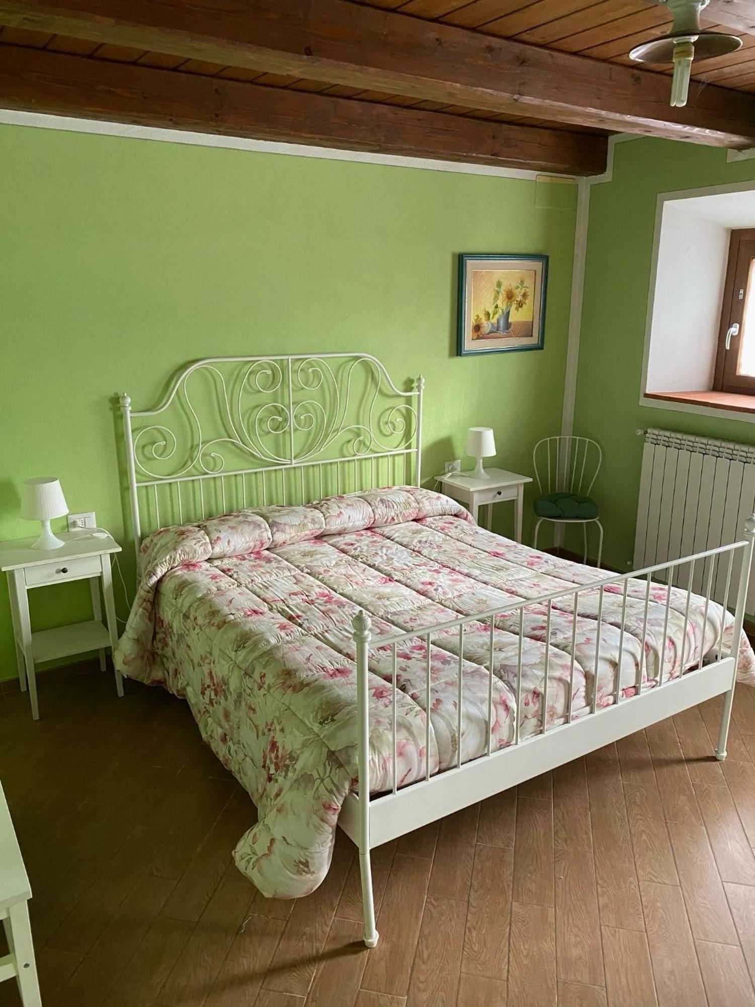 Agriturismo Vezzano คิวซี เดลลา แวร์นา ภายนอก รูปภาพ